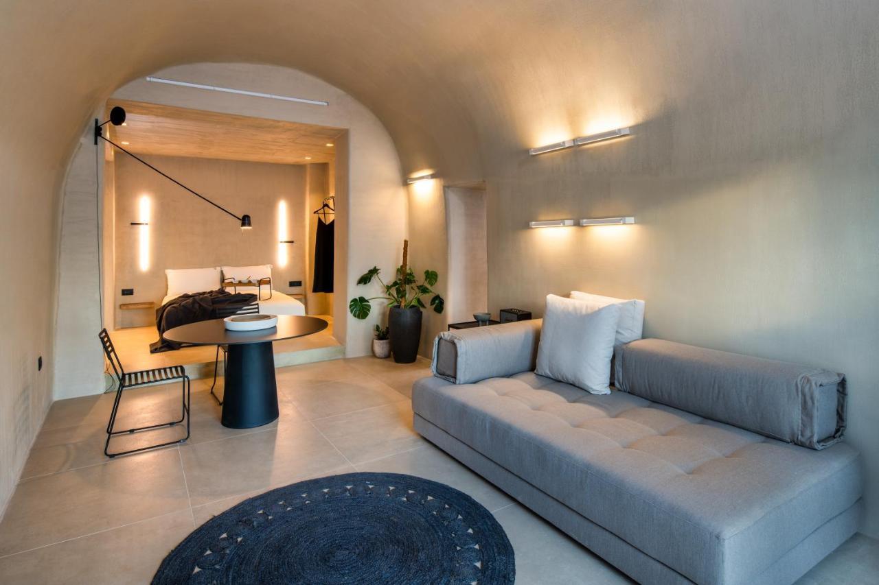 Iota Monocave By Thireon Villa Oía Exteriör bild