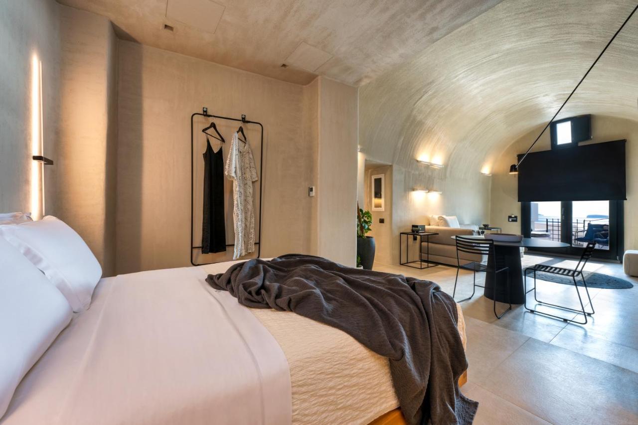 Iota Monocave By Thireon Villa Oía Exteriör bild